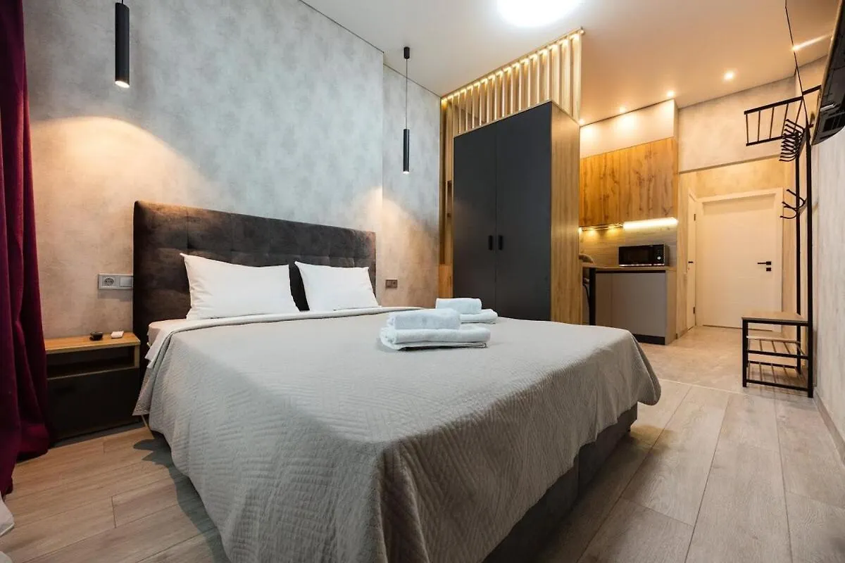 Stylish Studio Near Okhmatdyt Kiev Ukrayna